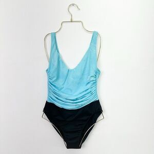 Miraclesuit Women’s Vintage One Piece Jacquard Color Block Swimsuit